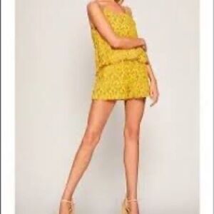 Chelsea & Violet Sheer Pleated Shorts/Skort Sz Large